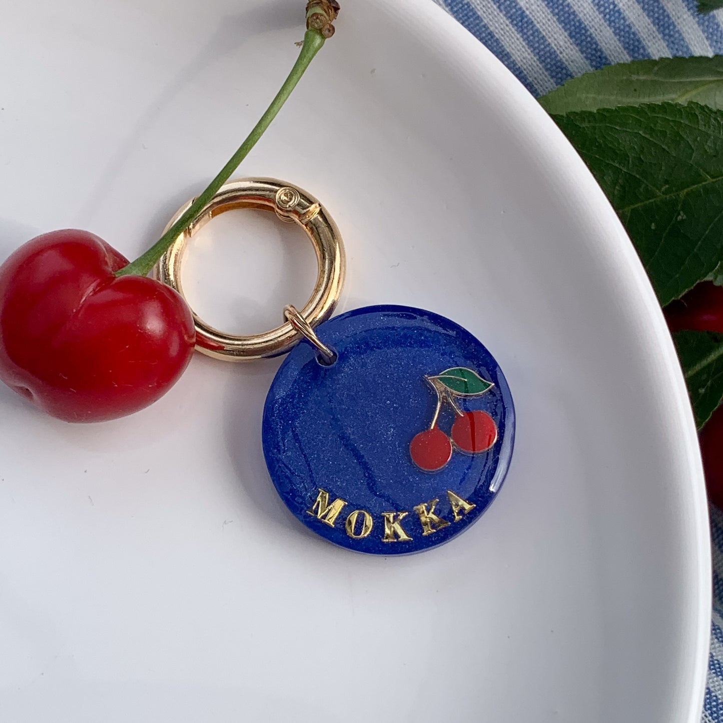 Wild cherry - egyedi epoxy kutyabiléta