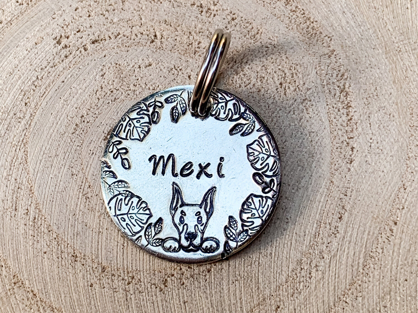 Moxy tags - Dobermann - kézzel készült egyedi kutyabiléta
