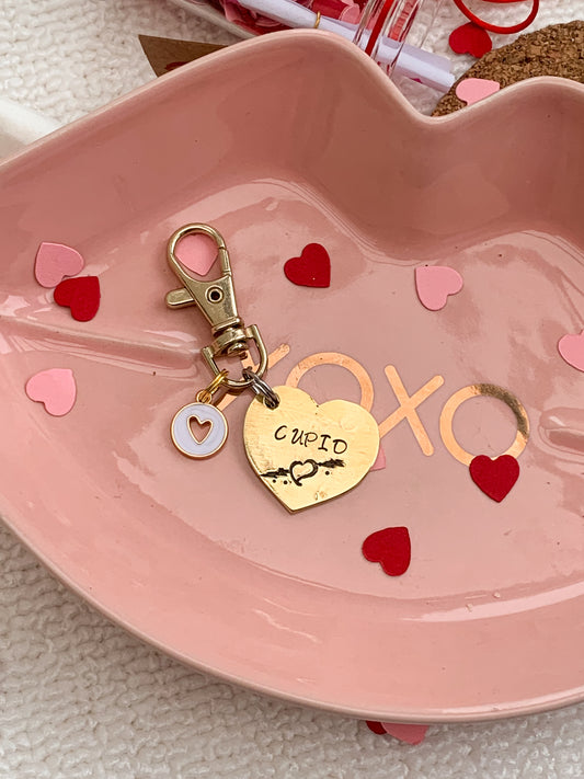 Moxy tags - Cupidog -  kézzel készült egyedi kutyabiléta