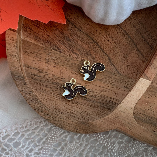Mókus charm