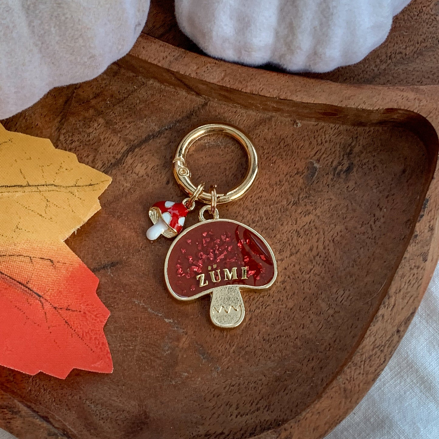 Gomba charm