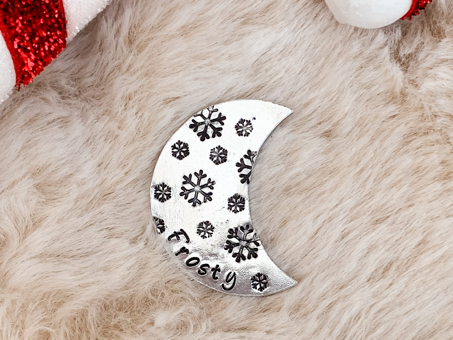 Moxy tags - Frosty -  kézzel készült egyedi kutyabiléta